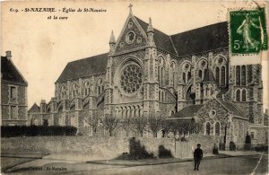 CPA St-NAZAIRE Église de St-NAZAIRE et la cure (984626)