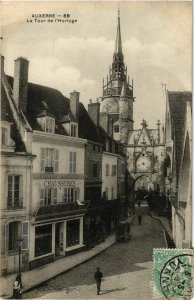 CPA Auxerre - La Tour de l'Horloge FRANCE (960400)