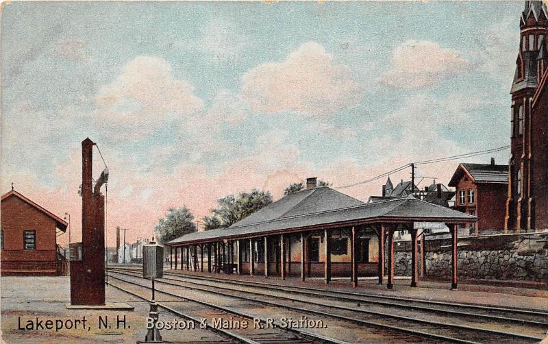 E8/ Lakeport New Hampshire Postcard 1909 B&M Railroad Depot 12