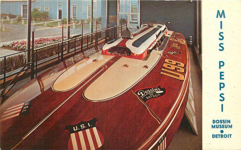 Detroit Michigan 1960s Speed boat Miss Pepsi Hydroplane Hiawatha postcard 7577