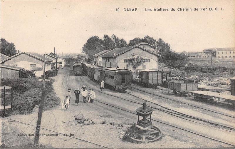 B86470 dakar les ateliers senegal  railway train station gare africa