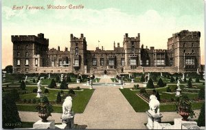 c1910 WINDSOR CASTLE EAST TERRACE STATUES FOUNTAIN VALENTINES POSTCARD 42-398