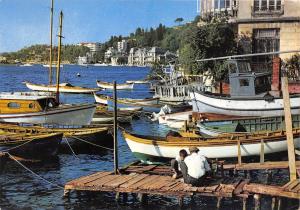 BR10826 Bebek on the Bosphorus shore Istanbul ship bateaux  turkey