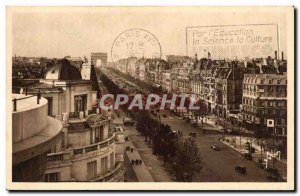 Paris Old Postcard strolling in Champs Elysees