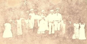 c1920 US NAVY SAILORS WITH AFRICAN CHILDREN WWI ERA RPPC POSTCARD 43-168