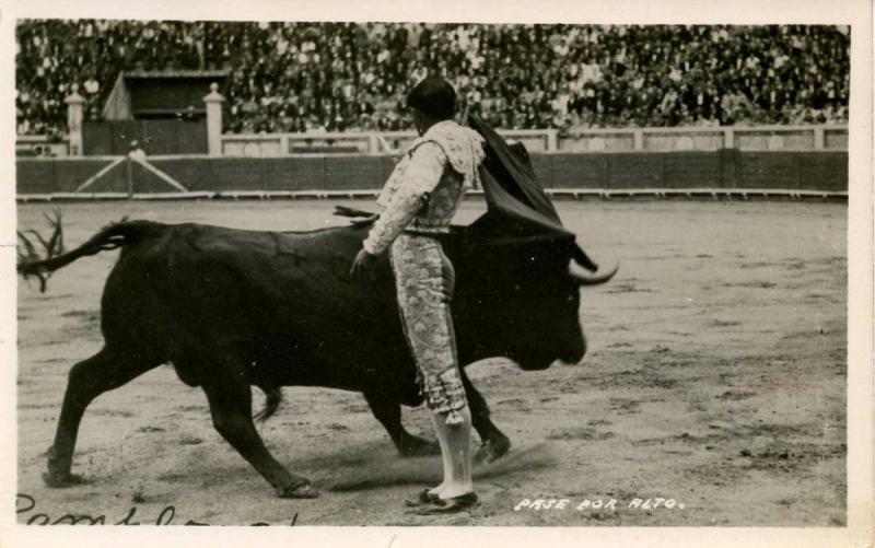 Mexico - Bullfight  *RPPC