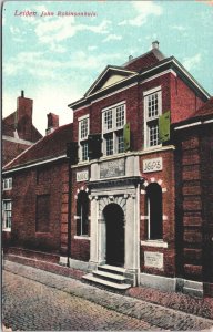 Netherlands Leiden John Robinson Huis Vintage Postcard 09.39