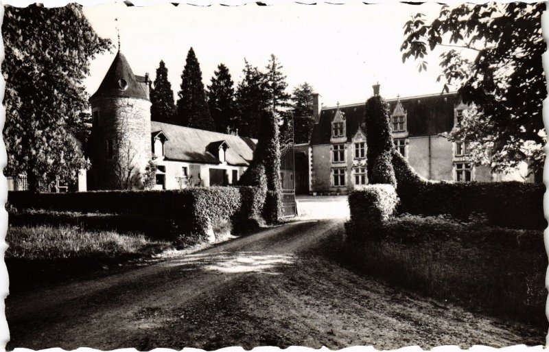 CPA Les Environs de la Chartre-sur-le-Loir - Chateau du Fresne (112359)