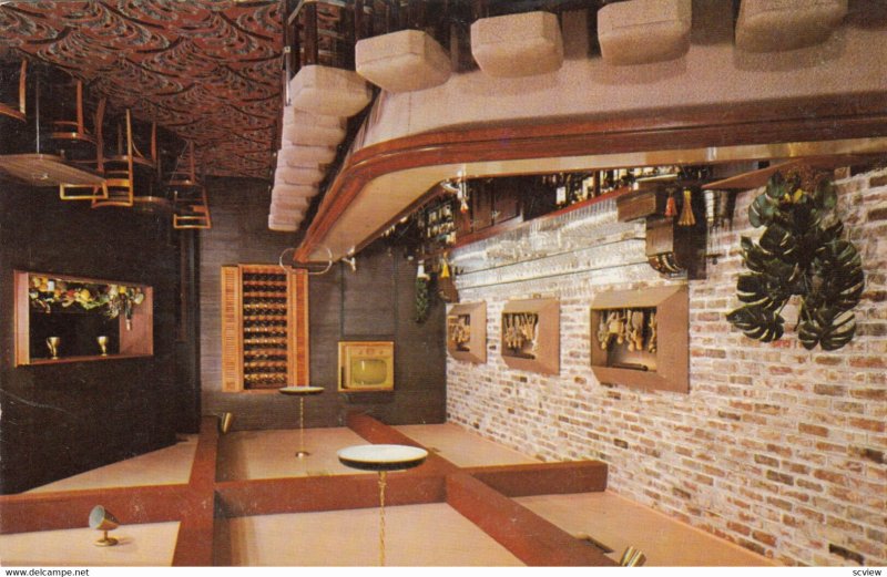 OAKLAND , California , 1950-60s ; Mitch's Restaurant
