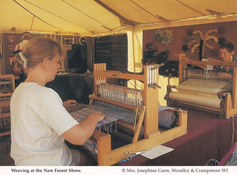 New Forest Hampshire Show Weavers Weaving Crafts Postcard