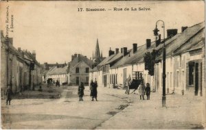 CPA Sissonne Rue de la Selve FRANCE (1052062)