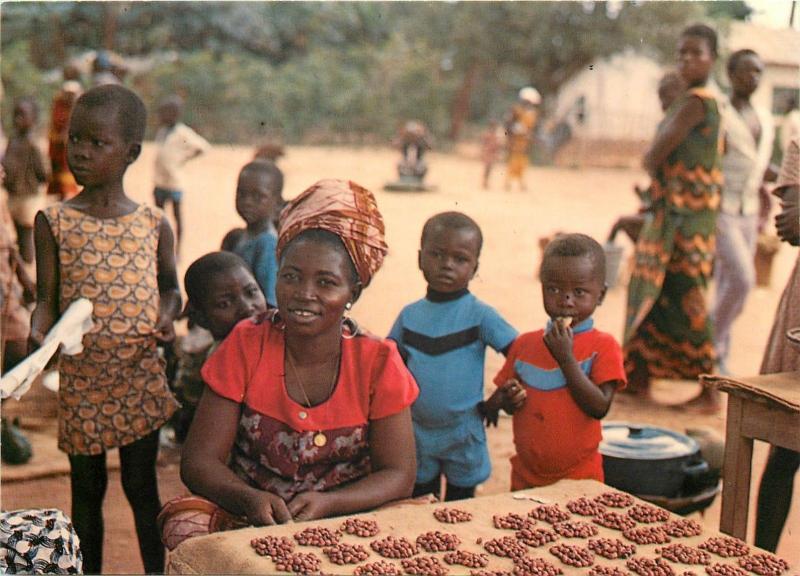 Peanuts seller Zaire 