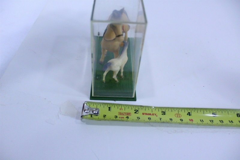 2 Toy Horses Figurines Vintage Collectible