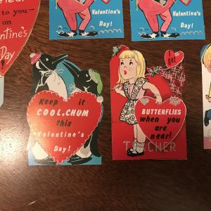 13 Vintage Kiddie Valentines - 1960s - Lots Of Glitz! - Penguins, Other Cuties