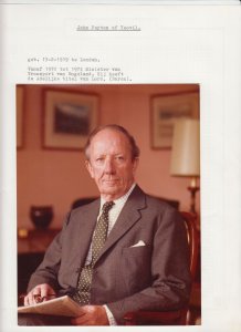 Baron John Peyton of Yeovil Original Autograph on Photo, UK Royalty (L6311)