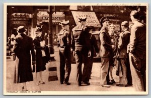 WW2 US Army Navy Wartime Piccadilly Circus  London  England  Postcard