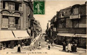 CPA VILLERS-sur-MER - La Rue du Casino (516548)