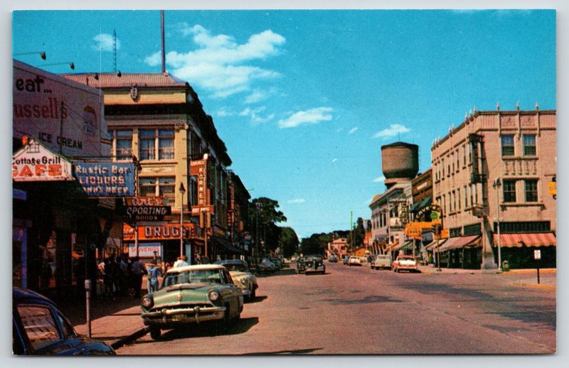Brainerd Minnesota~Laurel Street Bar~Cottage Grill Cafe~Water Tower~1950s Cars