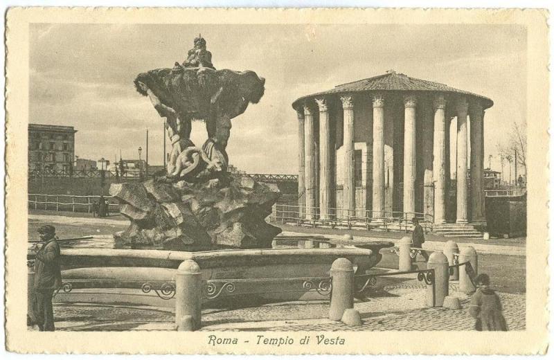 Italy, Rome, Roma, Tempio di Vesta, early 1900s Postcard