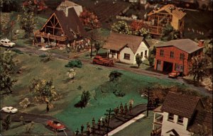 Strasburg Pennsylvania PA Choo Choo Barn Traintown 1950s-60s Postcard