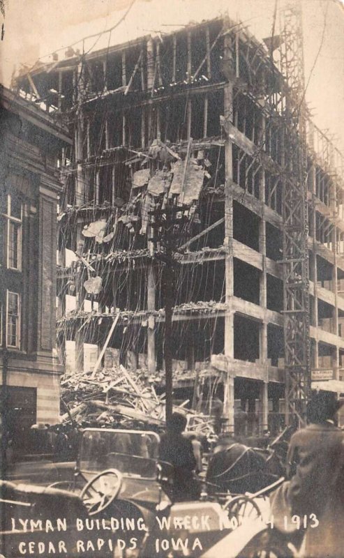 Cedar Rapids Iowa Lyman Building Collapse Disaster Real Photo Postcard AA104091