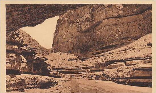 Tunisia Dans les Gorges du Seldja