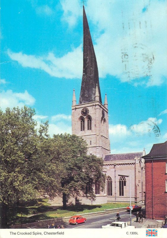 Postcard England Chesterfield St Mary and All Saints Crooked Spire view