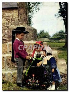 Old Postcard Brittany in colors Kids in costume Plougastel Daoulas