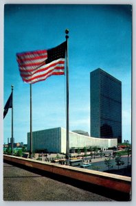 United Nations Buildings, US Flag, New York City, Vintage Chrome Postcard #1