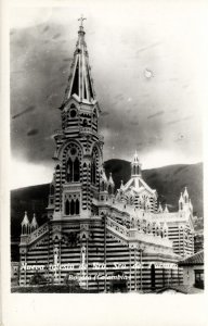 colombia, BOGOTA, Nueva Iglesia de Nra. Sra. del Carmen (1930s) RPPC Postcard