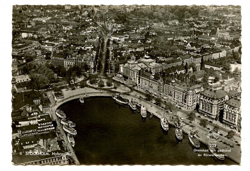 Sweden - Stockholm. Nybroviken (small bay)  *RPPC