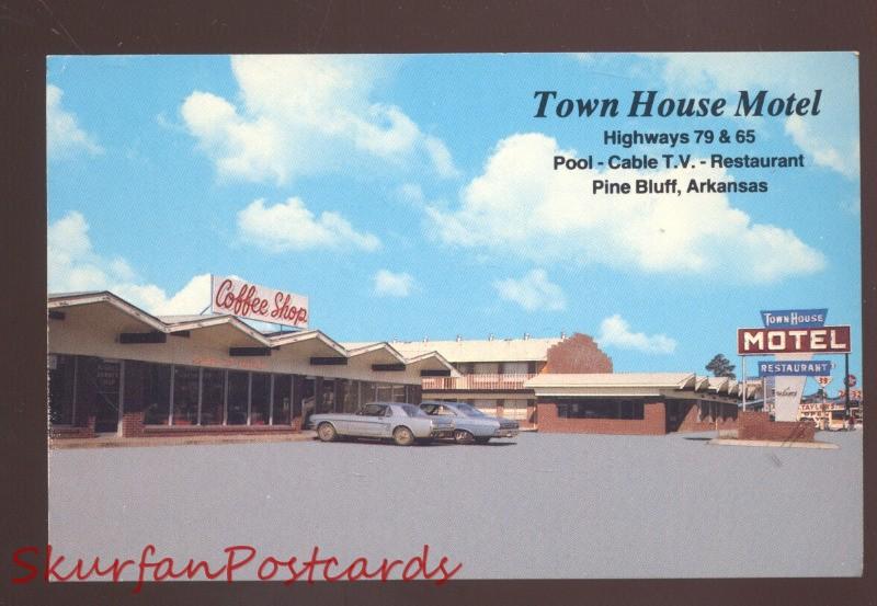 PINE BLUFF ARKANSAS MOTEL 1966 MUSTANG OLD CARS ADVERTISING POSTCARD