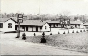Vtg 1940s Lakes and Pines Motel St Paul Minnesota MN Unused Postcard