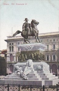 Italy Milano Monument Vittorio Emanuele