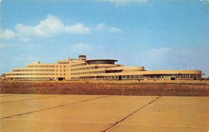 Pittsburghs Municipal Airport Pittsburgh, Pennsylvania PA  