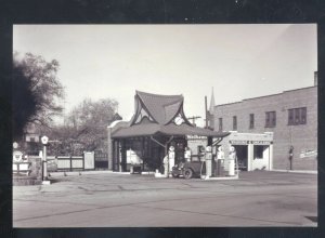 REAL PHOTO BEAVER DAM WISCONSIN WADHAMS GAS STATION OLD CARS OSTCARD COPY