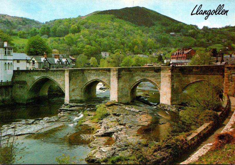 Wales Llangollen The Bridge