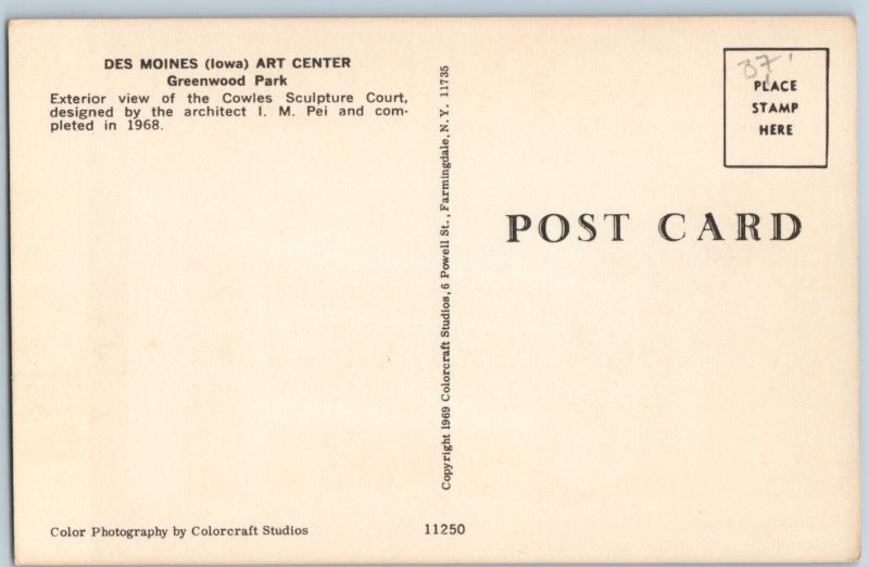 c1960s Des Moines, IA Art Center Greenwood Park Cowles Sculpture Court PC A175