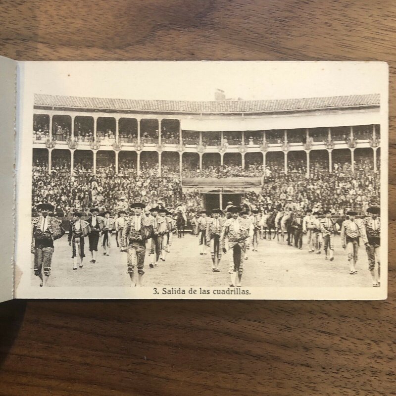 Vintage Picture Postcard Booklet; Bull Fighting, Corrida De Touros SPAIN MADRID