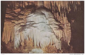 LURAY, Virginia; Beautiful Caverns, Titania's Veil, 40-60s