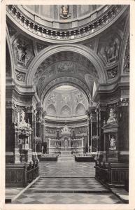 B36333 Budapest Interior of St Stephans Kathedral     hungary