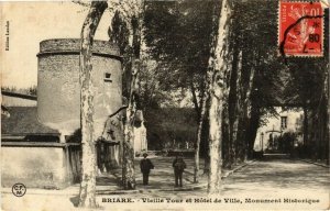 CPA BRIARE - Vieille Tour et Hotel de Ville Monument Historique (228073)
