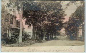 M-33409 Street Nature Scene Vintage Picture