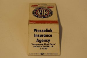 Wesselink Insurance Agency Sioux Center Iowa 20 Strike Matchbook Cover