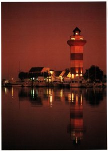 VINTAGE CONTINENTAL SIZE POSTCARD HARBOUR TOWN LIGHTHOUSE HILTON HEAD ISLAND S.C