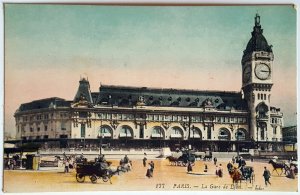 11 VINTAGE POSTCARDS OF PARIS - SEVERAL PRINTERS. UNUSED!!!