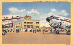 Youngstown Ohio Municipal Airport Exterior Vintage Postcard KK2008