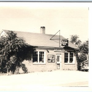 c1940s Homestead, IA RPPC Sandwich Stop Real Photo Blatz Beer Amana Postcard A93