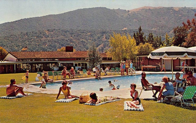 CARMEL VALLEY INN Swimming Pool ROADSIDE California c1960s Vintage Postcard
