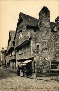 CPA Landerneau- Vieilles Maisons, Rue Saint Thomas FRANCE (1026707)